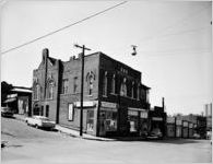 Hamel's Food Store, exterior